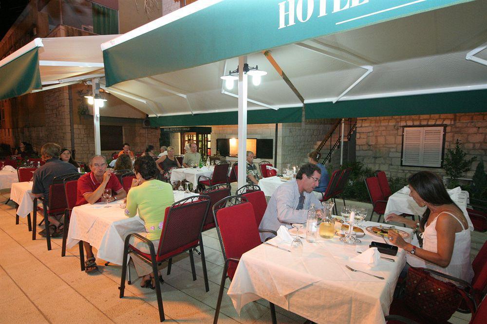 Hotel تروغير المظهر الخارجي الصورة