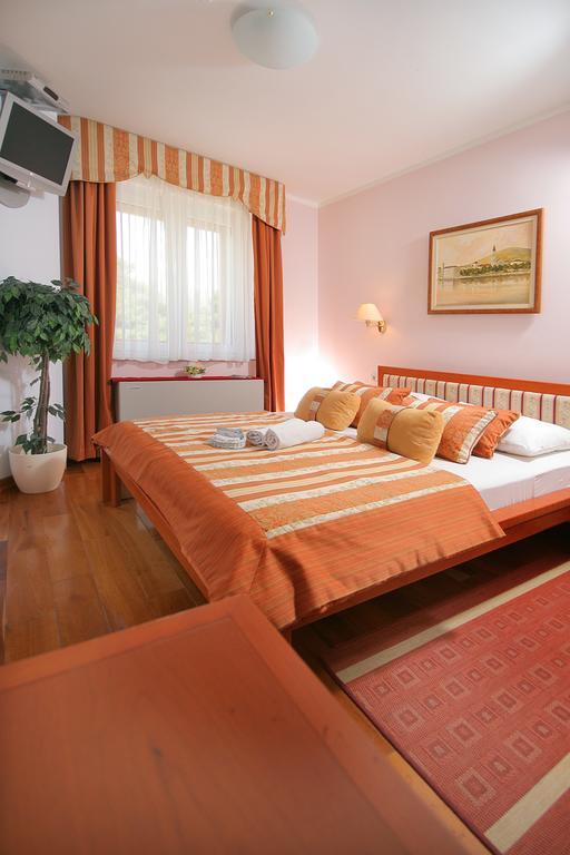 Hotel تروغير الغرفة الصورة