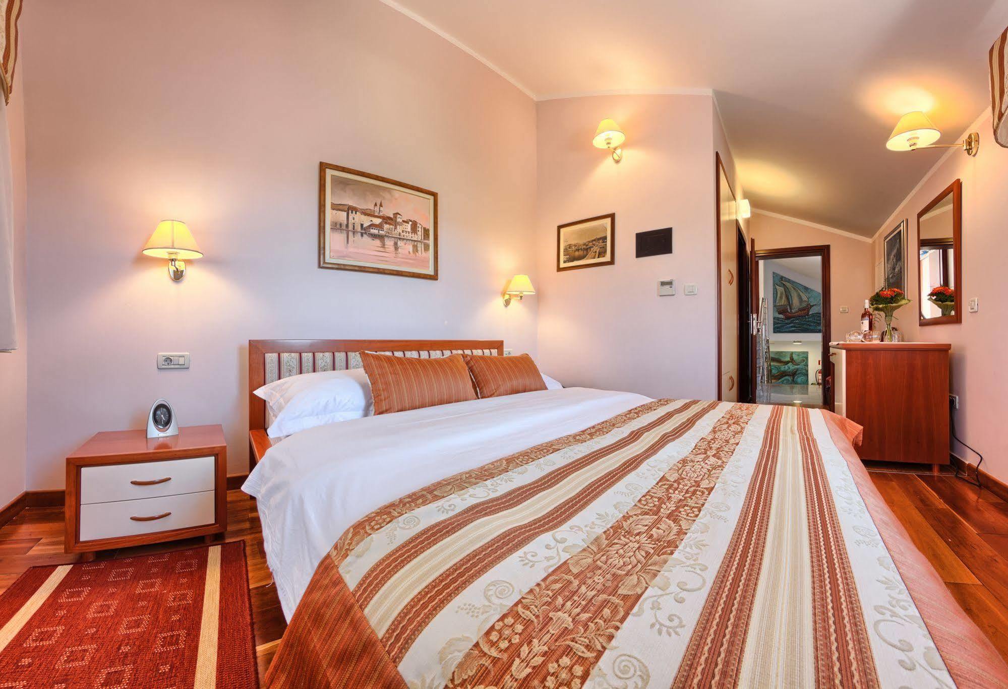 Hotel تروغير المظهر الخارجي الصورة