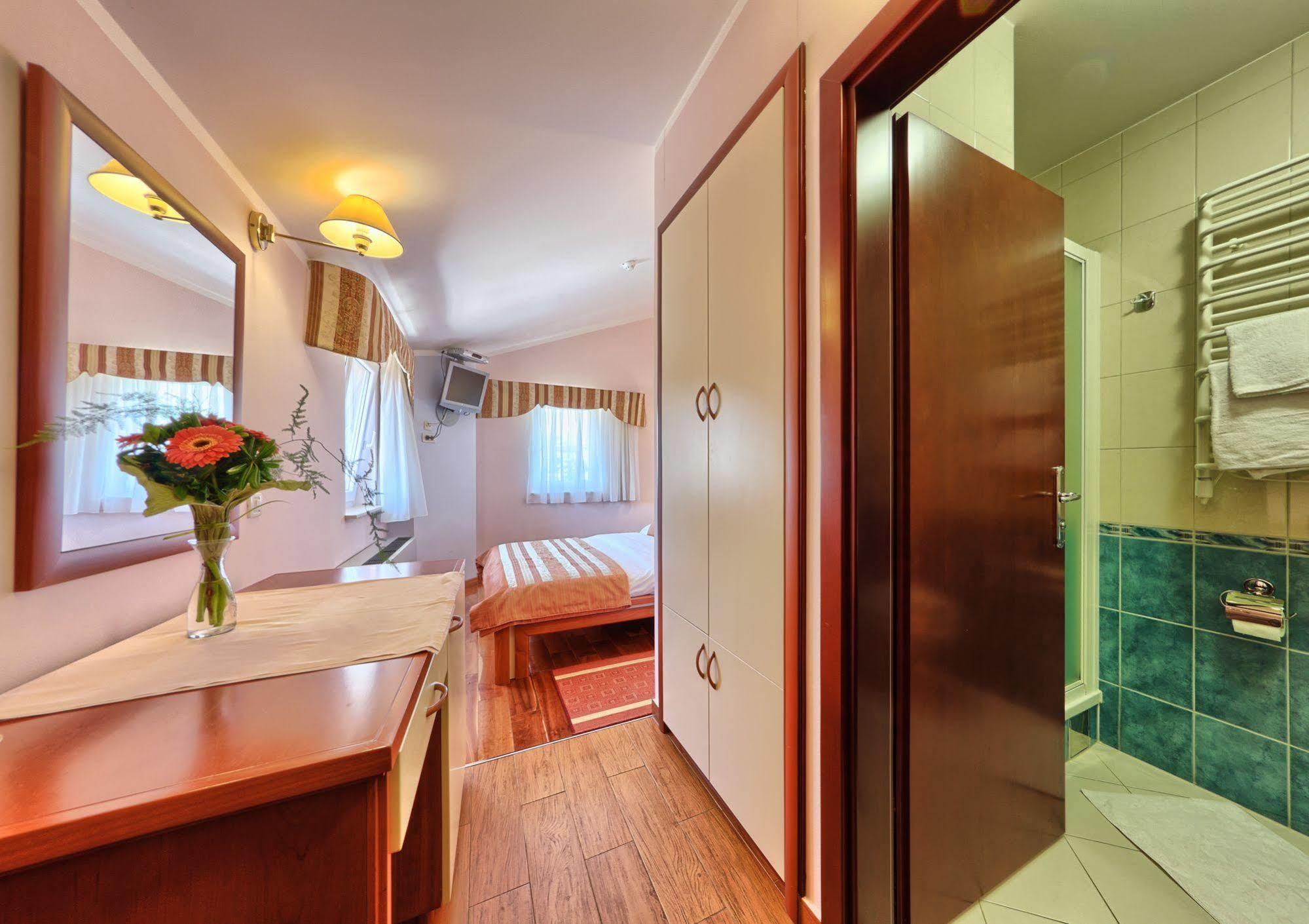 Hotel تروغير المظهر الخارجي الصورة